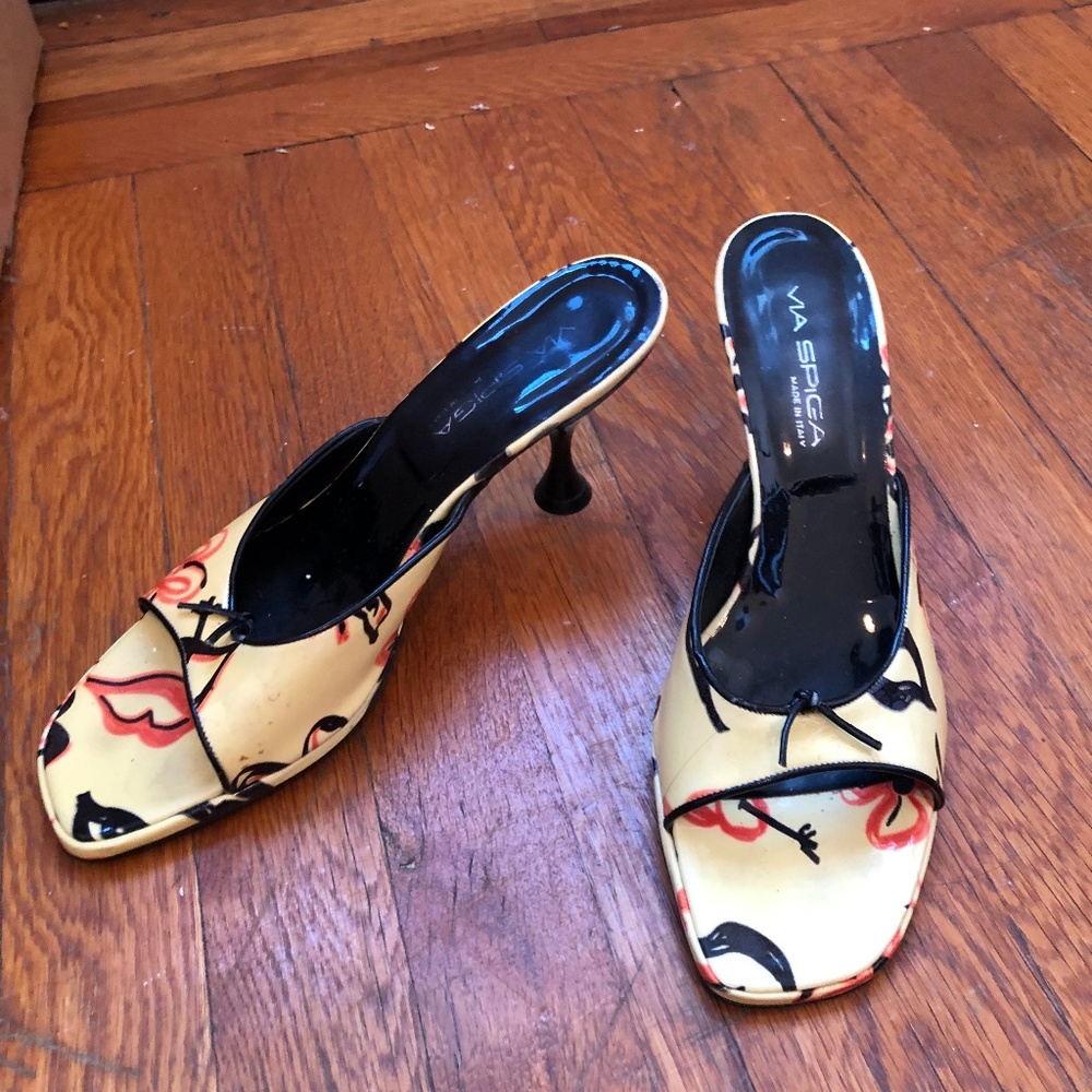 VINTAGE Via Spiga, Italian kitten heels